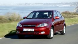 Chevrolet Lacetti - widok z przodu