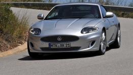 Jaguar XK Cabrio Facelifting - widok z przodu