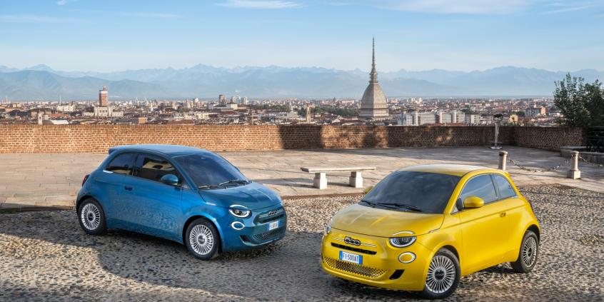 Spalinowy Fiat 500 powraca. Nie jest to okazja, ale nadal wypada taniej niż elektryk