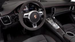 Porsche Panamera GTS - kokpit