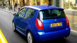 Citroen C2 VTS - tył - reflektory wyłączone