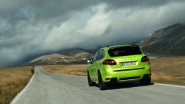 Porsche Cayenne III GTS - widok z tyłu