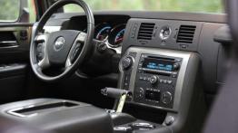 Hummer H2 - kolos dla celebryty