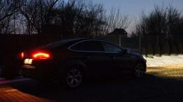 Ford Mondeo - zmieszany, nie wstrząśnięty