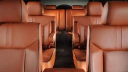 Hummer H2 - kolos dla celebryty