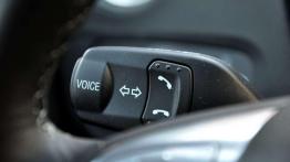 Ford Mondeo - zmieszany, nie wstrząśnięty