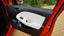 Nowe Renault Clio – kropka w kropkę? Tylko z wyglądu!