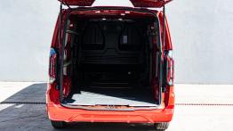 Test: Ford Transit Custom Van L1 PHEV Sport. Hybrydowy dostawczak to już nie fanaberia a wybór z rozsądku