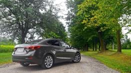Mazda 3 Sedan 2,0 120 KM SkyPASSION - mocny gracz ze wschodu