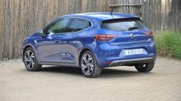 Nowe Renault Clio – kropka w kropkę? Tylko z wyglądu!