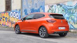 Nowe Renault Clio – kropka w kropkę? Tylko z wyglądu!