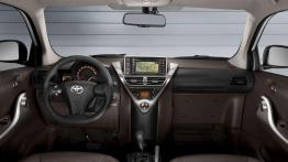 Czy warto kupić: używana Toyota iQ (od 2008 roku)