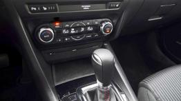 Mazda 3 Sedan 2,0 120 KM SkyPASSION - mocny gracz ze wschodu