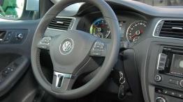 Jetta Hybrid - zmiana kursu