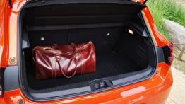 Nowe Renault Clio – kropka w kropkę? Tylko z wyglądu!