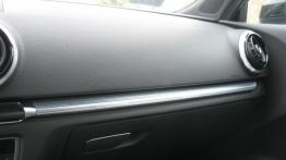 Audi A3 8V Sportback w Krynicy-Zdroju - deska rozdzielcza