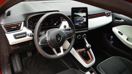 Nowe Renault Clio – kropka w kropkę? Tylko z wyglądu!