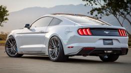 Ford Mustang Lithium - widok z ty³u
