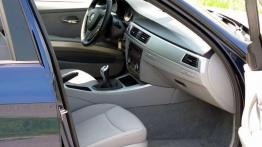 BMW 318d - wizytówka średniej Premium