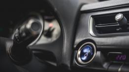 Lexus UX 250h – taki powinien być samochód miejski klasy premium!