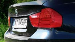 BMW 318d - wizytówka średniej Premium