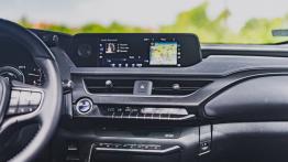 Lexus UX 250h – taki powinien być samochód miejski klasy premium!