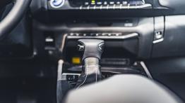 Lexus UX 250h – taki powinien być samochód miejski klasy premium!