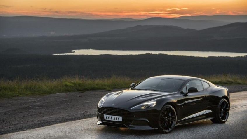 Aston Martin V12 Vanquish