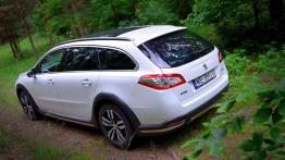 Peugeot 508 RXH - biały kruk