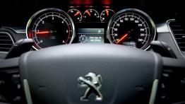 Peugeot 508 RXH - biały kruk