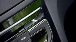 Peugeot 508 RXH - biały kruk