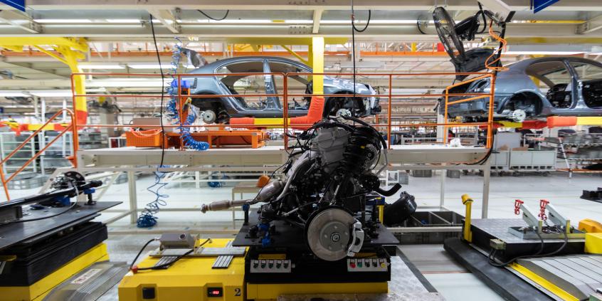 Renault bierze się za awarie. AI już pilnuje jakości aut na produkcji