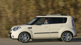 Kia Soul - lewy bok
