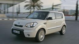 Kia Soul - lewy bok