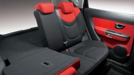 Kia Soul - tylna kanapa złożona, widok z boku