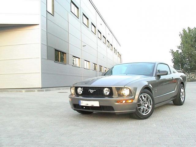 Ford Mustang V Coupe - Dane techniczne