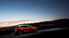 Renault Captur - prawy bok