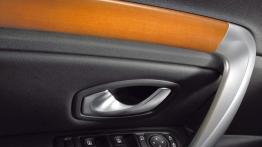 Renault Laguna III Grand Tour - sterowanie w drzwiach