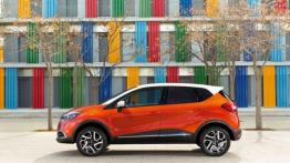 Renault Captur - lewy bok