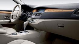 Renault Laguna III Grand Tour - pełny panel przedni