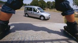 Opel Combo C Tour - prawy bok