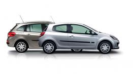 Renault Clio Grand Tour - prawy bok