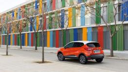 Renault Captur - widok z tyłu