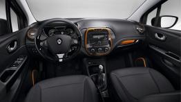 Renault Captur - pełny panel przedni