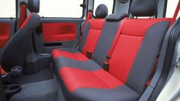 Opel Combo C Tour - tylna kanapa