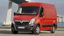 Opel Movano B Furgon - widok z przodu