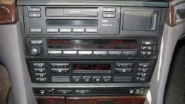 BMW Serii 7 - przystępny luksus