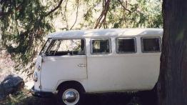 Volkswagen Bus - lewy bok