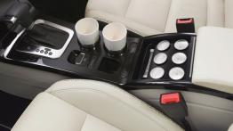 Volkswagen Golf VI Plus - uchwyt na kubek