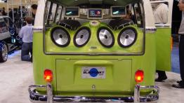 Volkswagen Bus - widok z tyłu